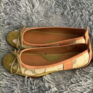 COACH NEW STUNNING JENILEE BALLET SHOES 8.5 SUEDE/ LEATHER GREEN/ TAN